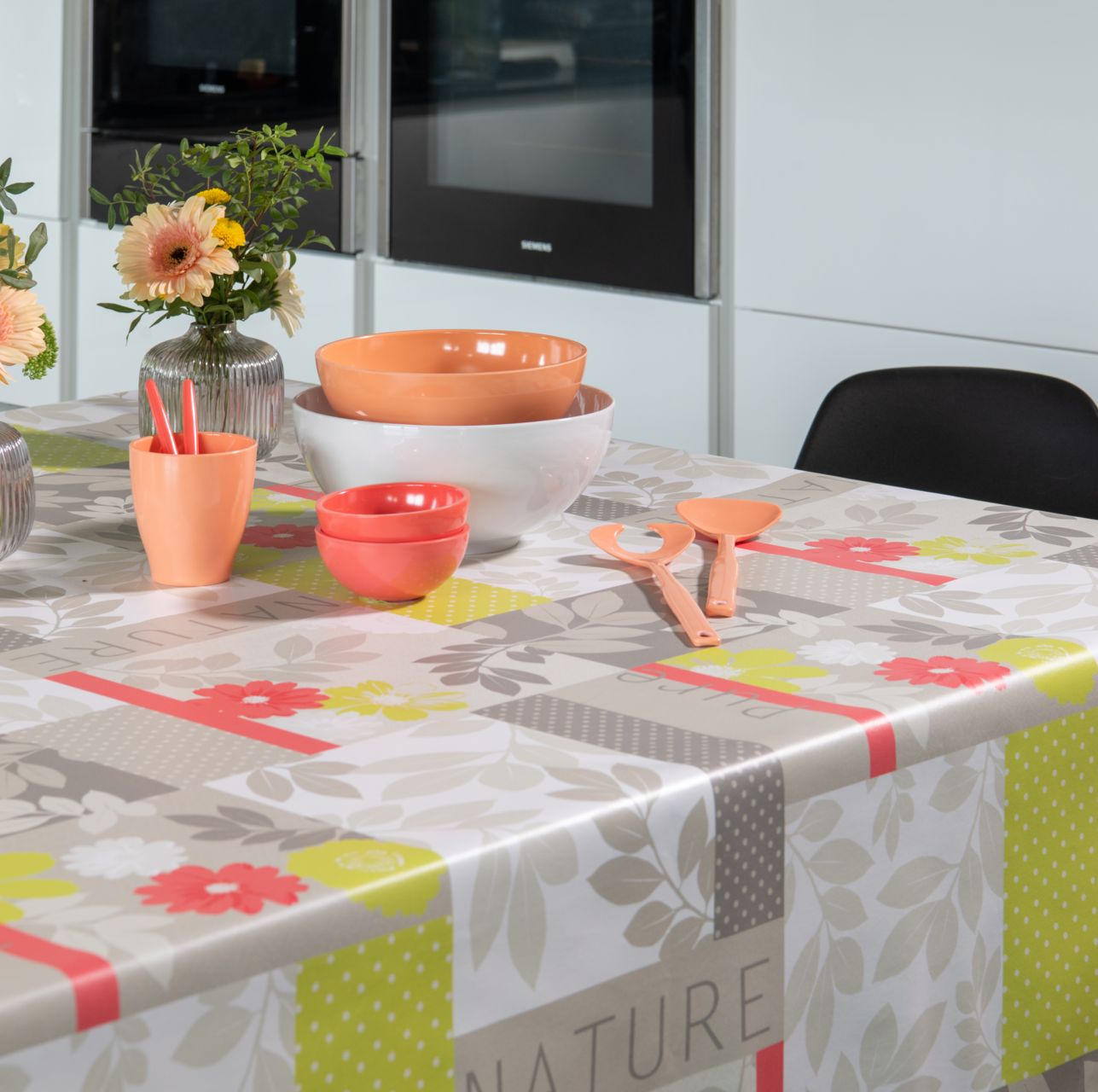 Wachstischdecke Blumen